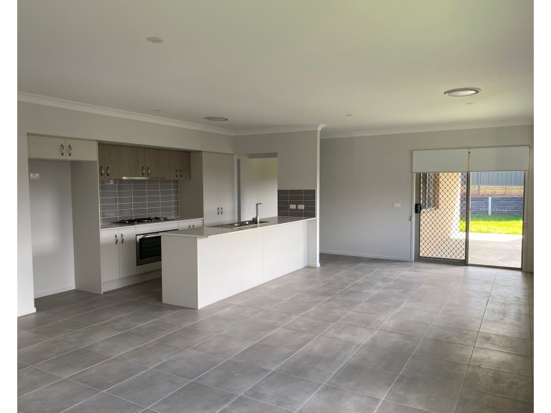 30 Hillgate Drive, Thornton NSW 2322