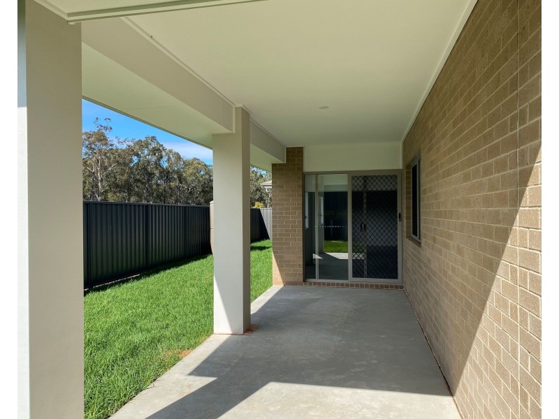 30 Hillgate Drive, Thornton NSW 2322