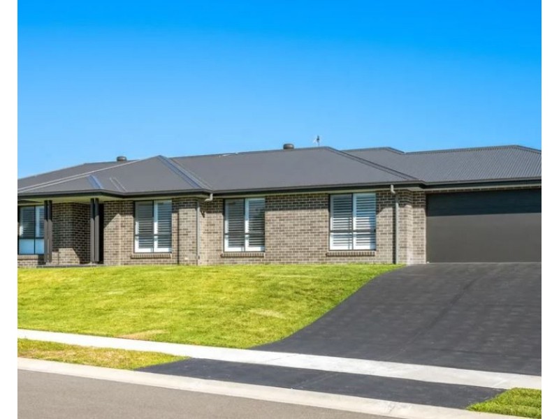 72 Redwood Drive, Gillieston Heights NSW 2321