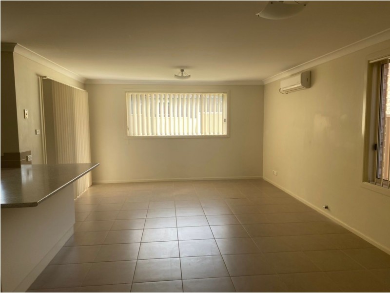 4/40 Dunkley Street, Rutherford NSW 2320