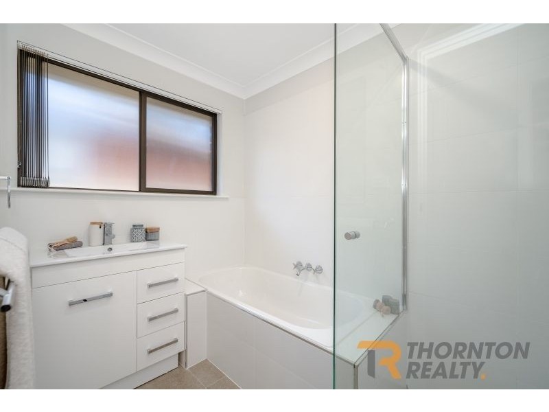 16 Osborn Close, Thornton NSW 2322