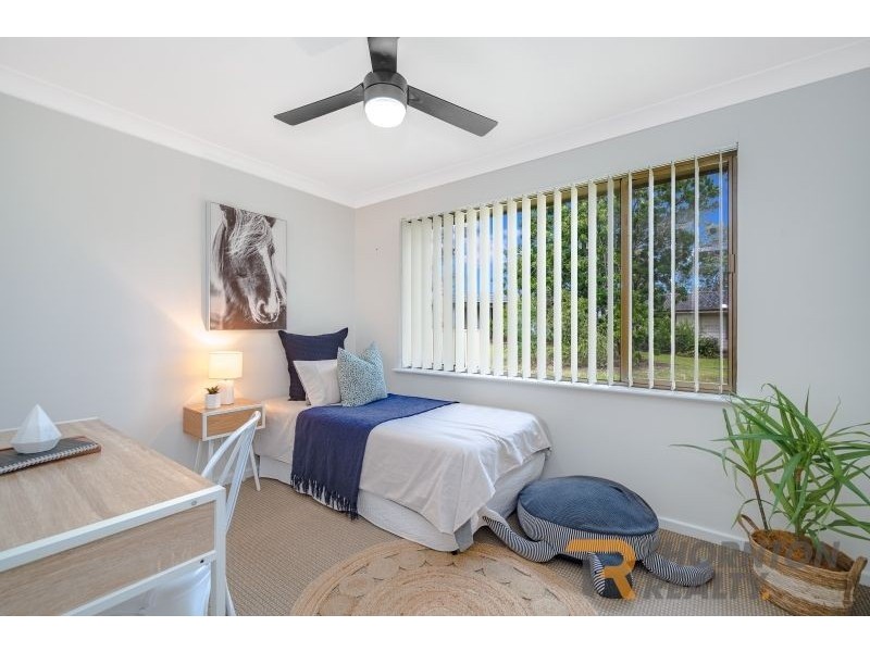 16 Osborn Close, Thornton NSW 2322