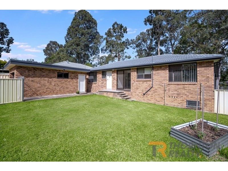 16 Osborn Close, Thornton NSW 2322