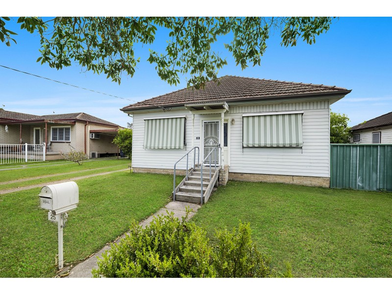 25 Greville Street, Beresfield NSW 2322