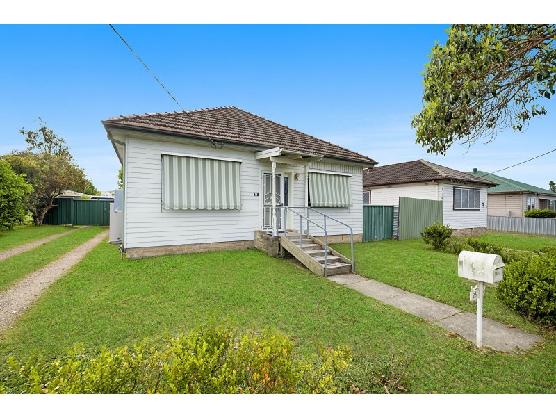 25 Greville Street, Beresfield NSW 2322