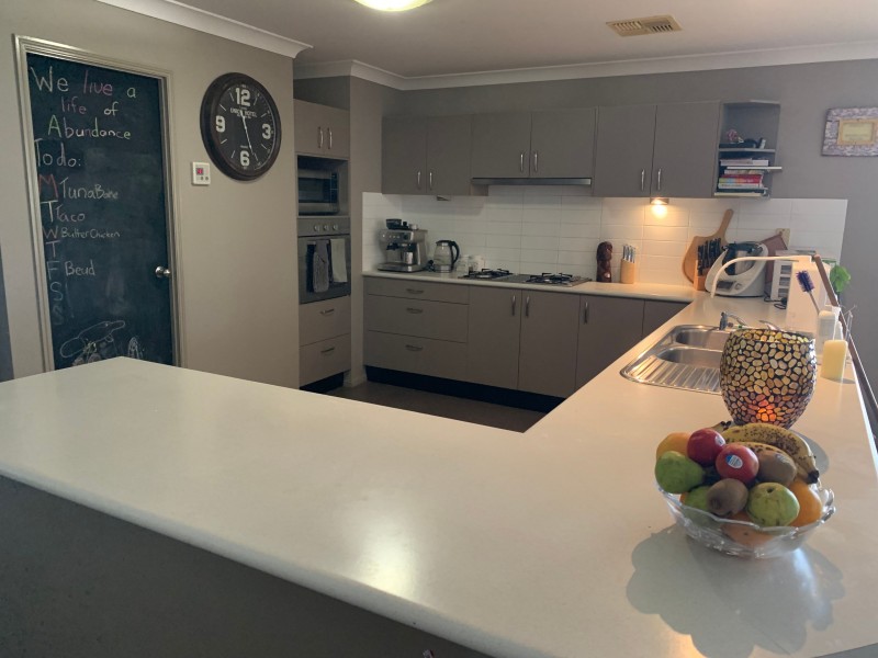 229 Denton Park Drive, Aberglasslyn NSW 2320