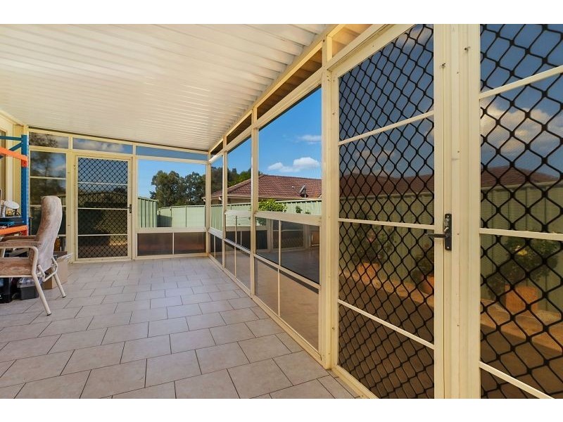 6 Featherwood Place, Thornton NSW 2322