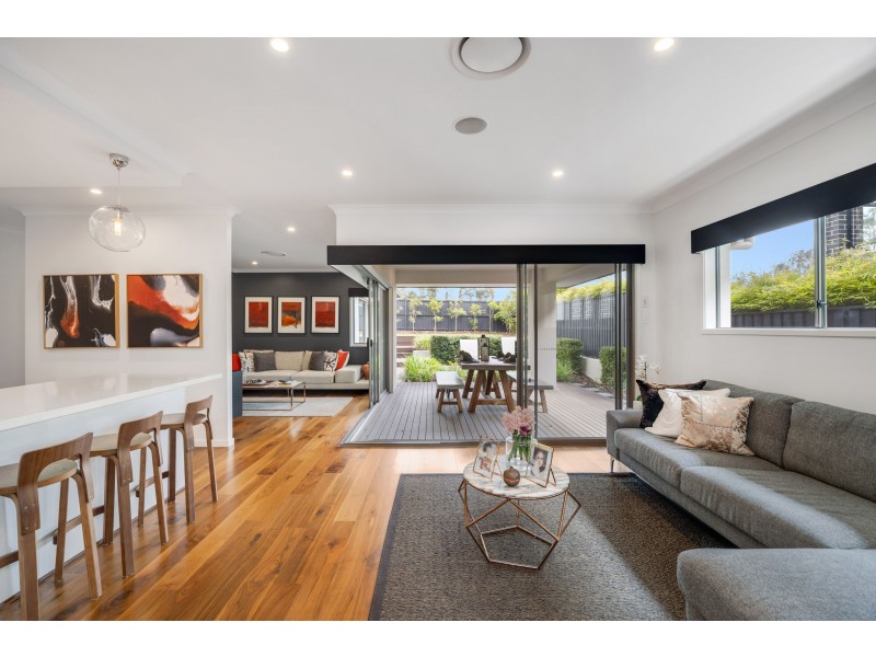 33 Kingham Circuit, Thornton NSW 2322