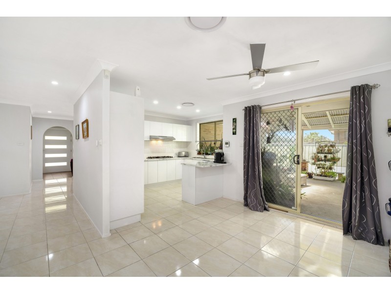 19 Edwards Avenue, Thornton NSW 2322