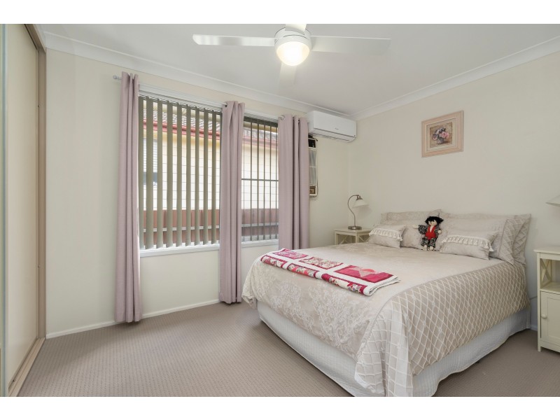 9 Sapphire Drive, Tarro NSW 2322