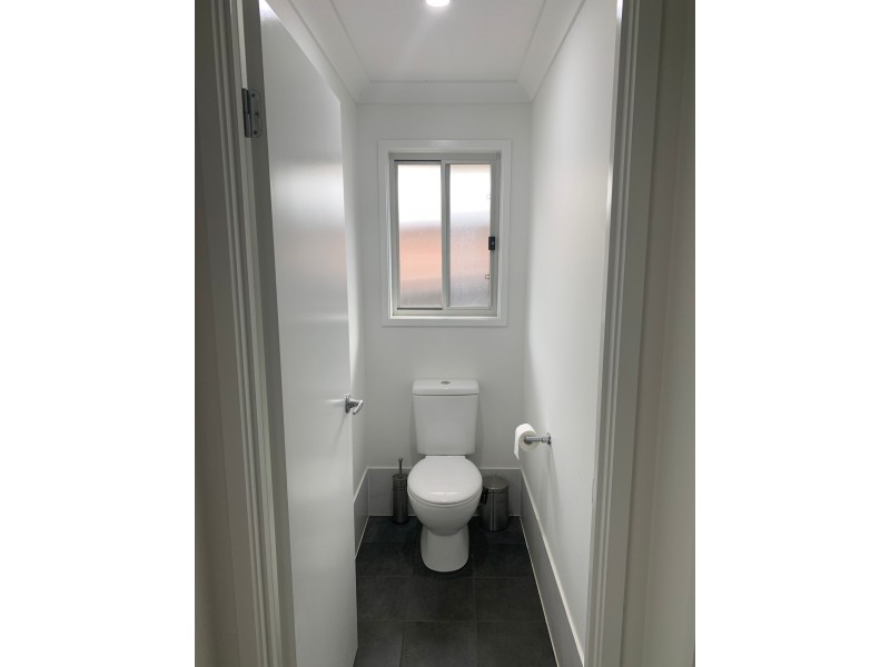 4 Warden Close, Bolwarra Heights NSW 2320