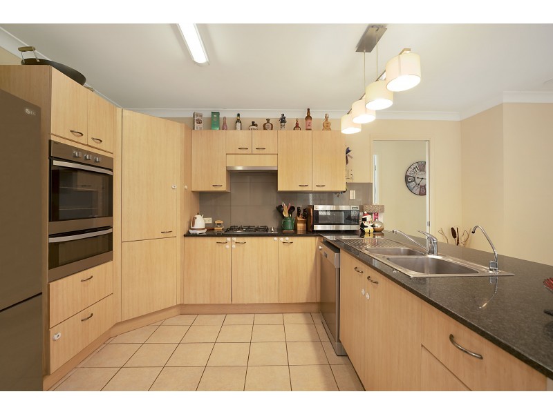 52 Somerset Drive, Thornton NSW 2322