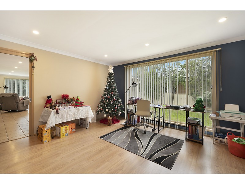 52 Somerset Drive, Thornton NSW 2322