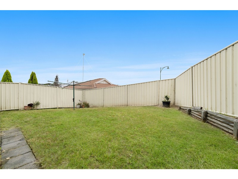 2 Redman Cove, Thornton NSW 2322
