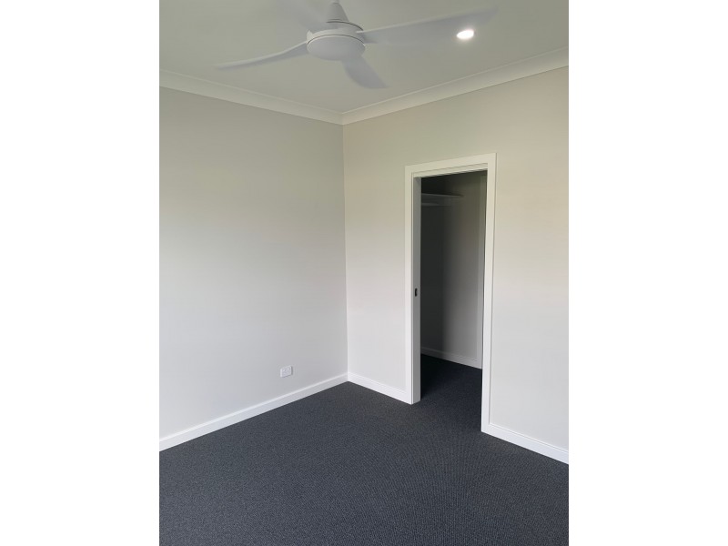 1/12 Tourmaline Drive, Rutherford NSW 2320