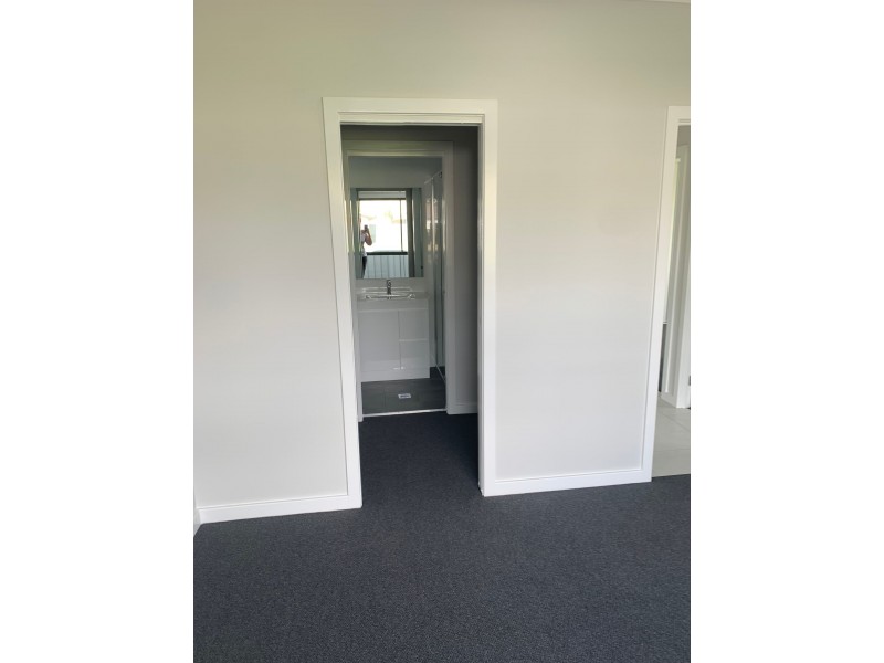 1/12 Tourmaline Drive, Rutherford NSW 2320