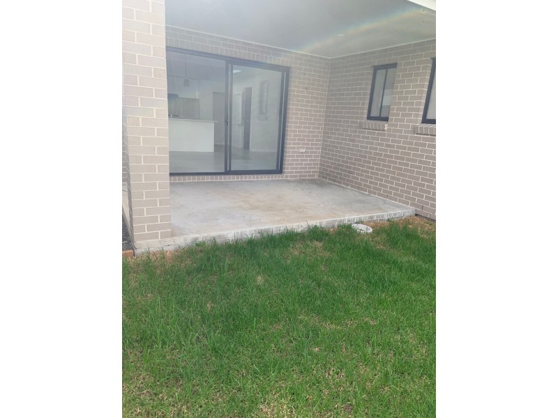 1/12 Tourmaline Drive, Rutherford NSW 2320