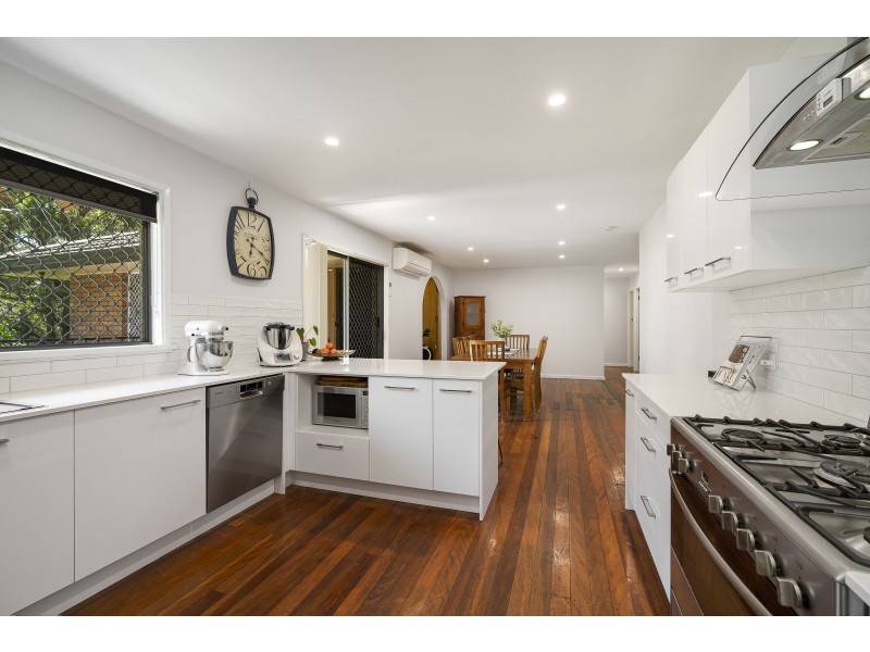 8 Tocal Road, Bolwarra Heights NSW 2320