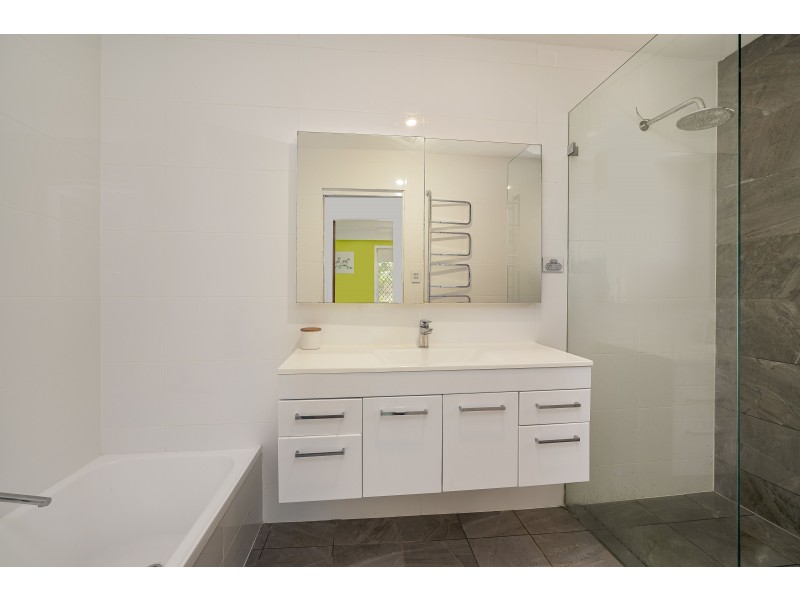 8 Tocal Road, Bolwarra Heights NSW 2320