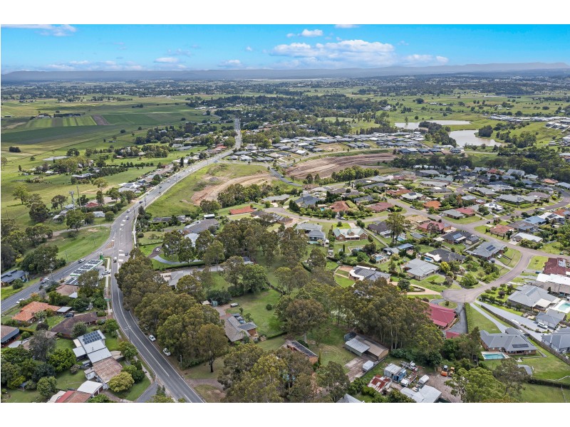 8 Tocal Road, Bolwarra Heights NSW 2320