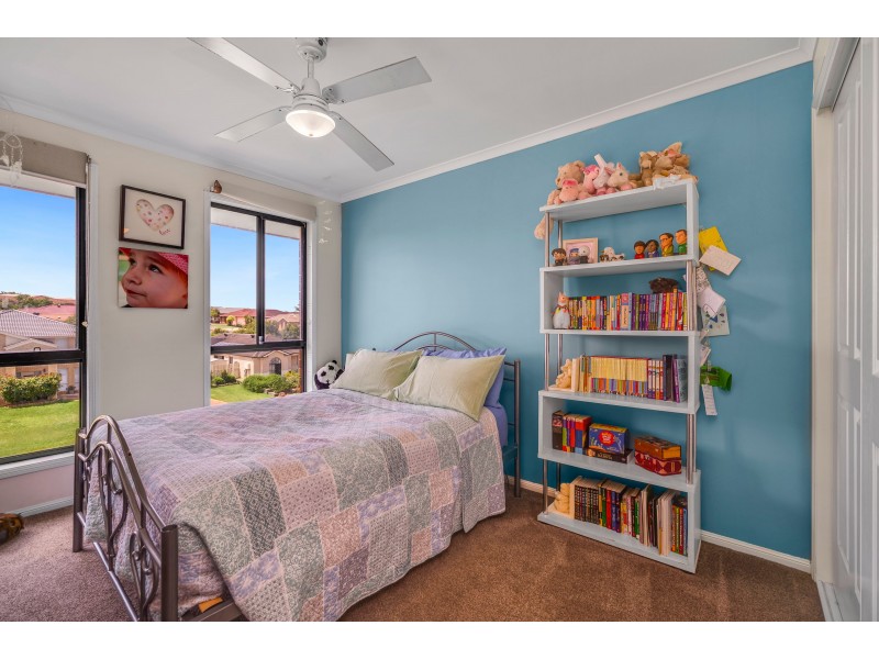 8 Cambewarra Avenue, Thornton NSW 2322