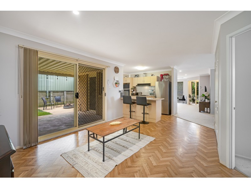 6 Maybush Avenue, Thornton NSW 2322