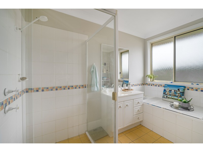 6 Maybush Avenue, Thornton NSW 2322