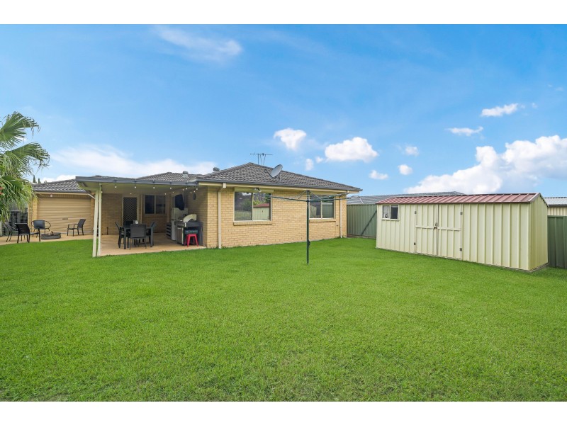 6 Maybush Avenue, Thornton NSW 2322