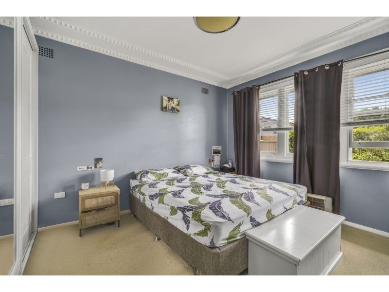 8 Russell Street, Telarah NSW 2320