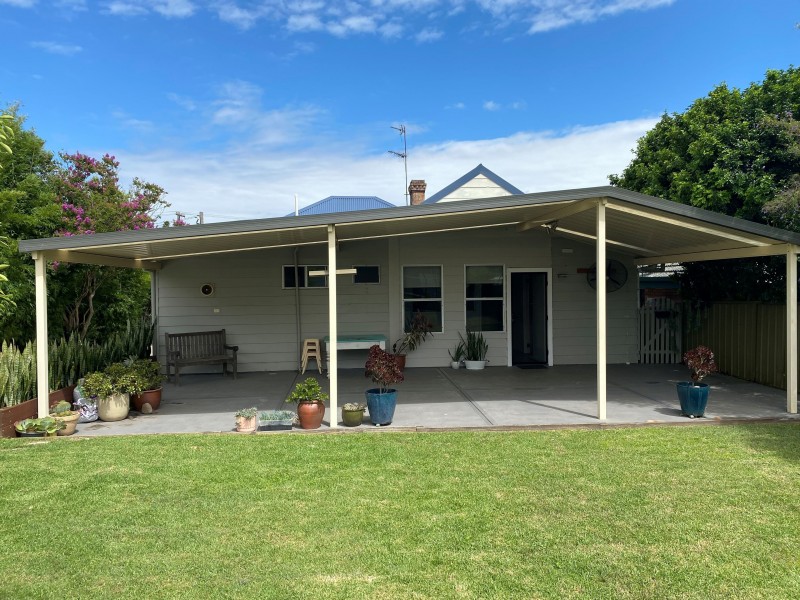 27 Edward Street, Tenambit NSW 2323
