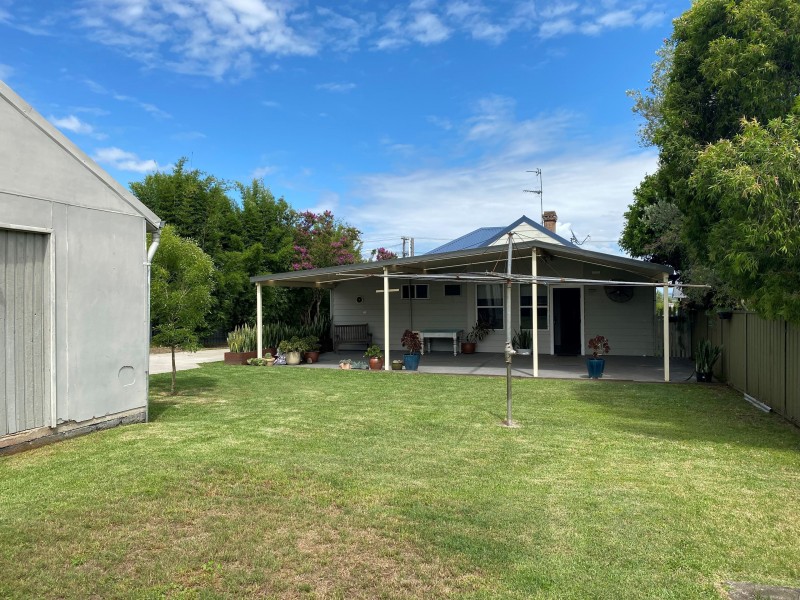 27 Edward Street, Tenambit NSW 2323