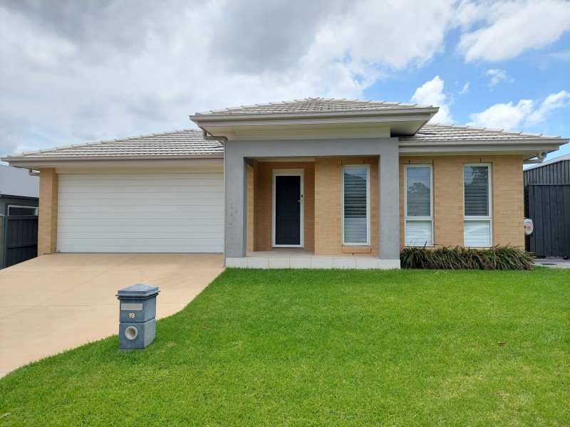19 Vine Street, Chisholm NSW 2322