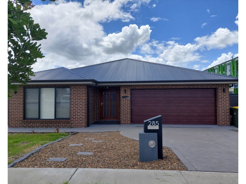 285 Settlers Boulevard, Chisholm NSW 2322