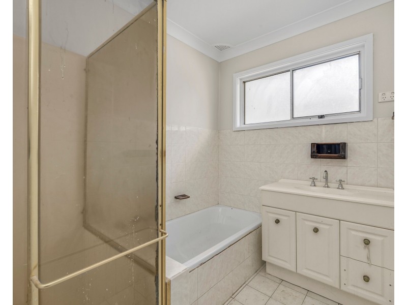 12 Purdom Close, Thornton NSW 2322