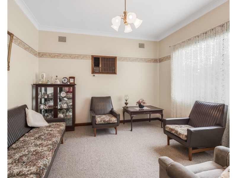 81 Collinson Street, Tenambit NSW 2323