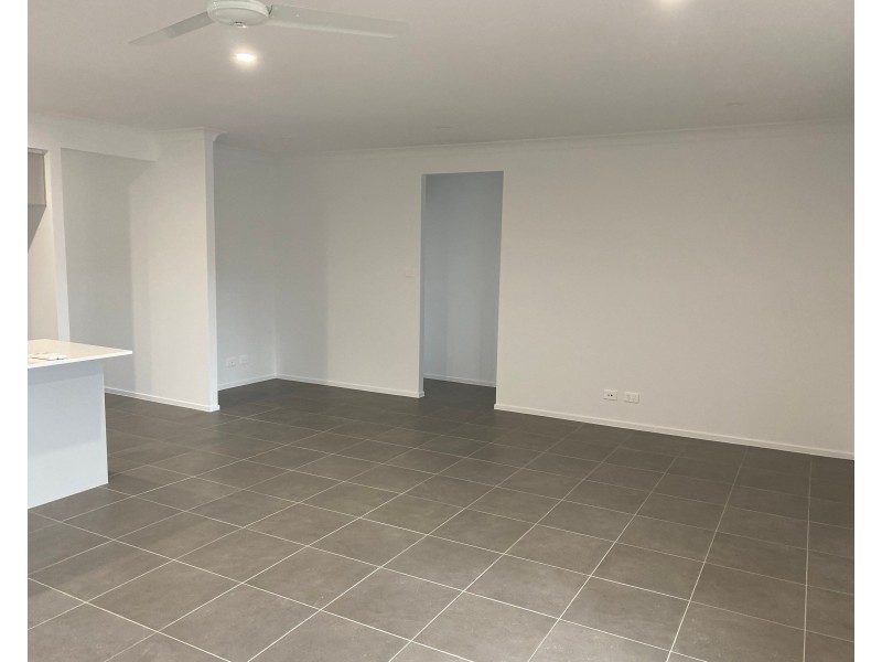 13 Brooker Street, North Rothbury NSW 2335