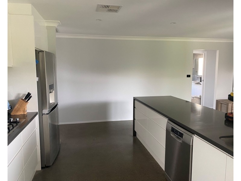 24 Lemonwood Circuit, Thornton NSW 2322