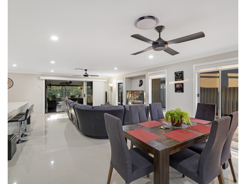19 Laurie Drive, Raworth NSW 2321