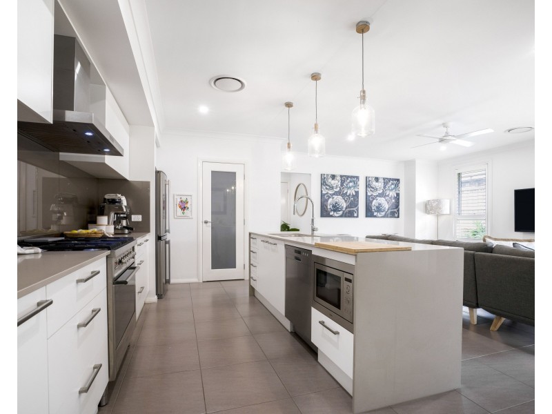 18 Mountain Street, Chisholm NSW 2322