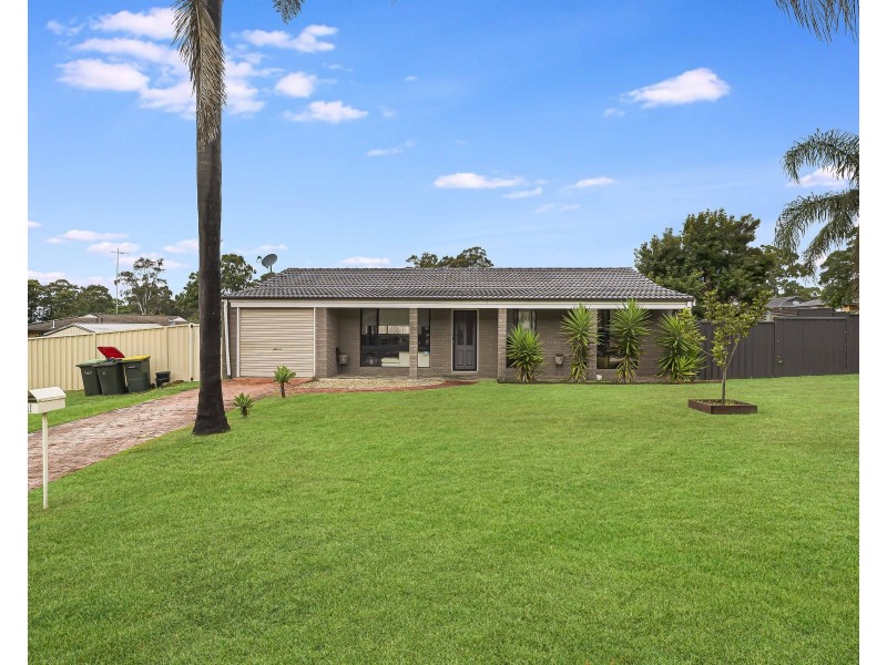 11 Geddes Close, Thornton NSW 2322