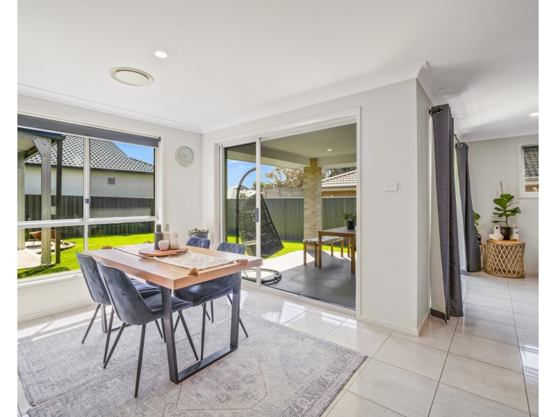 24 Portabello Crescent, Thornton NSW 2322