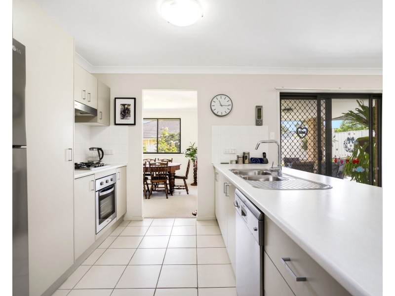 18 Laurie Drive, Raworth NSW 2321