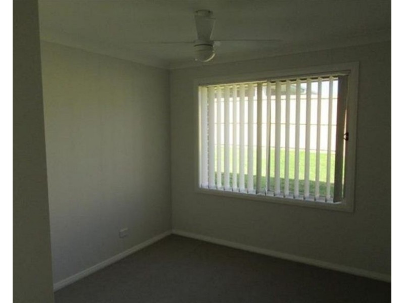 39 Grasshawk Drive, Chisholm NSW 2322