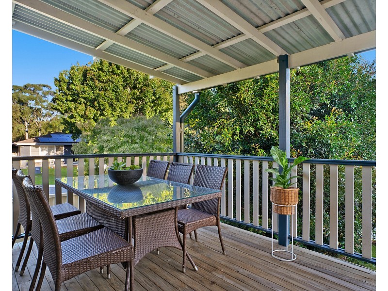 15 Centre Street, Tenambit NSW 2323