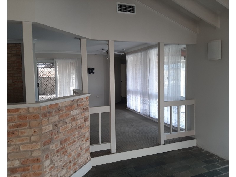 10 Southseas Drive, Ashtonfield NSW 2323