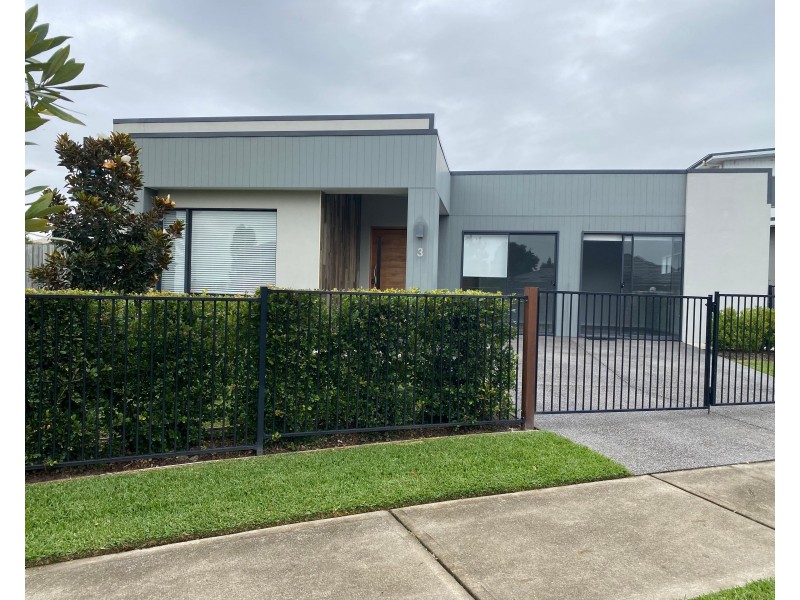 3 Kingham Circuit, Thornton NSW 2322