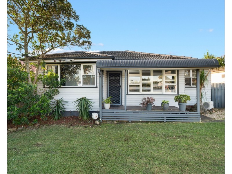 10 Pamela Street, Beresfield NSW 2322