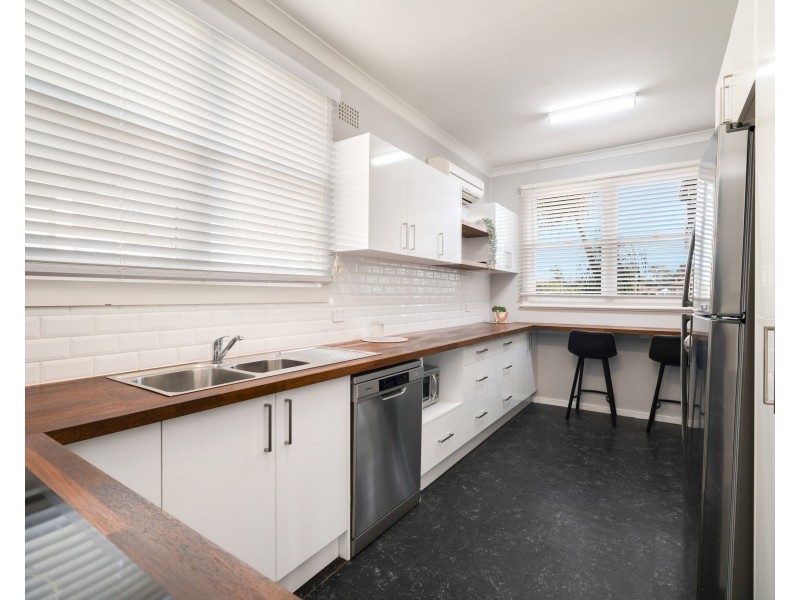 10 Pamela Street, Beresfield NSW 2322