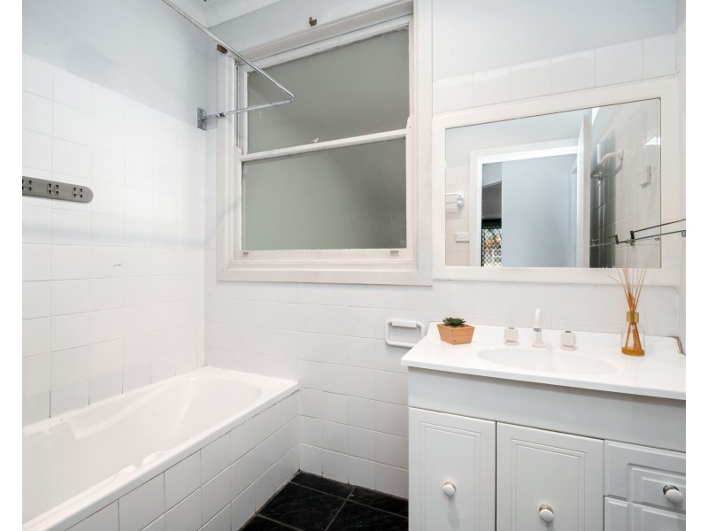 10 Pamela Street, Beresfield NSW 2322