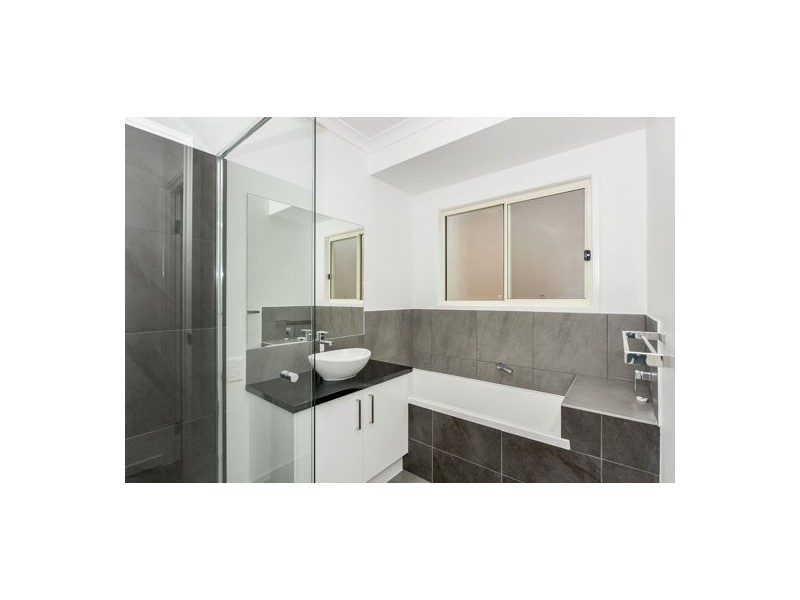 1442 Stone Crescent, Caloundra West QLD 4551